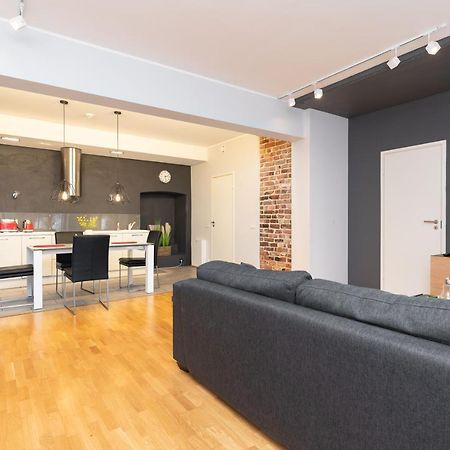 Stylish Apartment With Parking In Telliskivi Tallinn Exterior photo