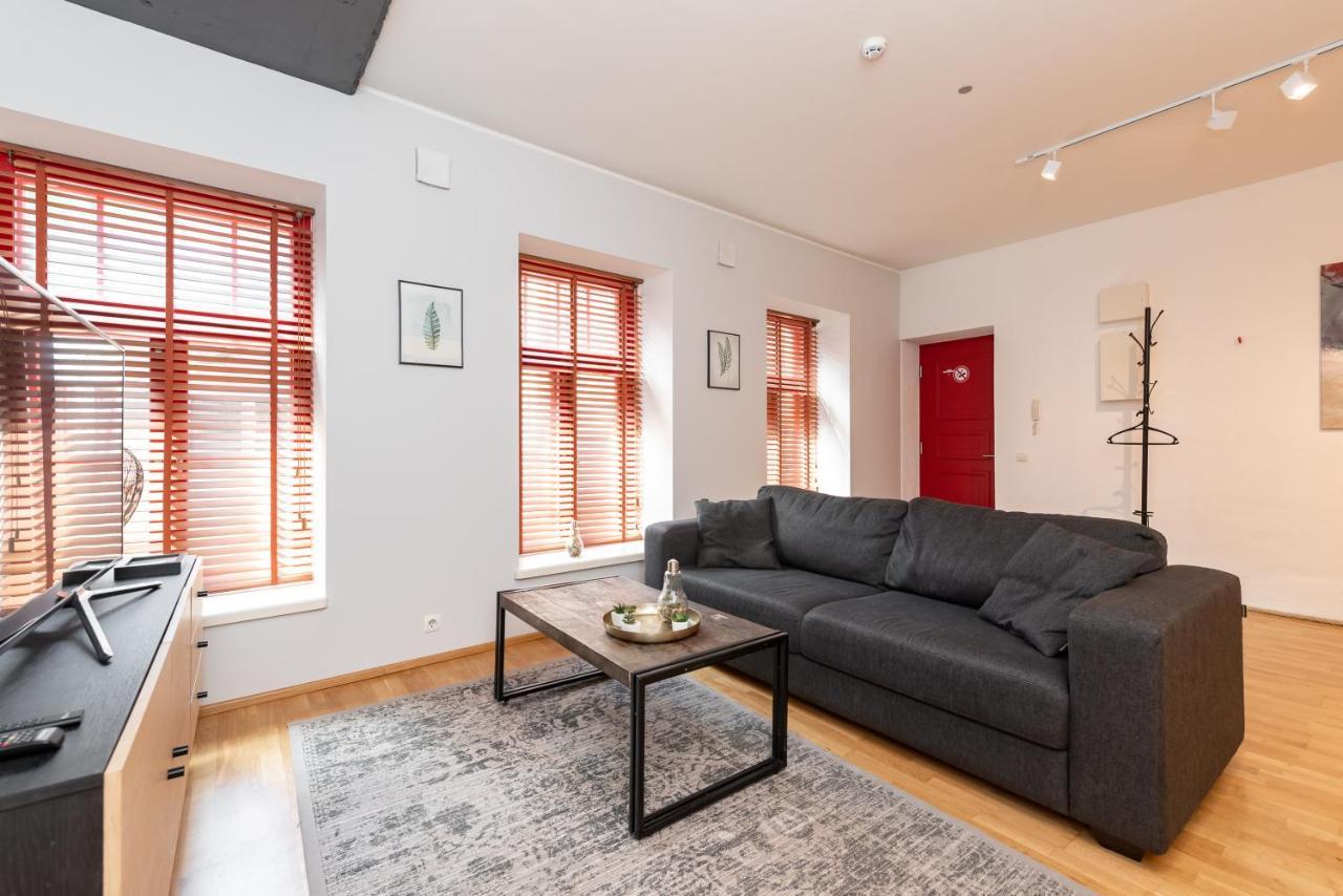 Stylish Apartment With Parking In Telliskivi Tallinn Exterior photo