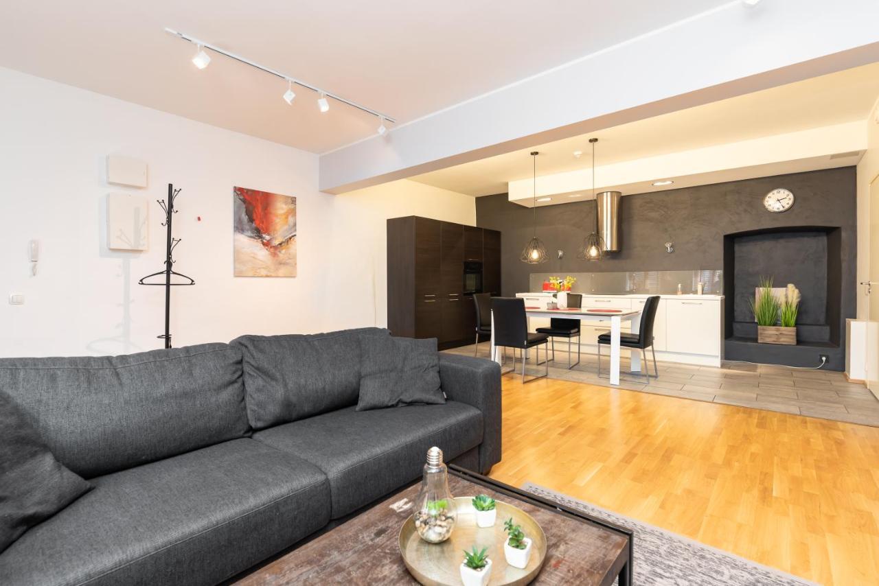 Stylish Apartment With Parking In Telliskivi Tallinn Exterior photo